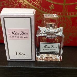 Dior Miss Dior Blooming Bouquet
